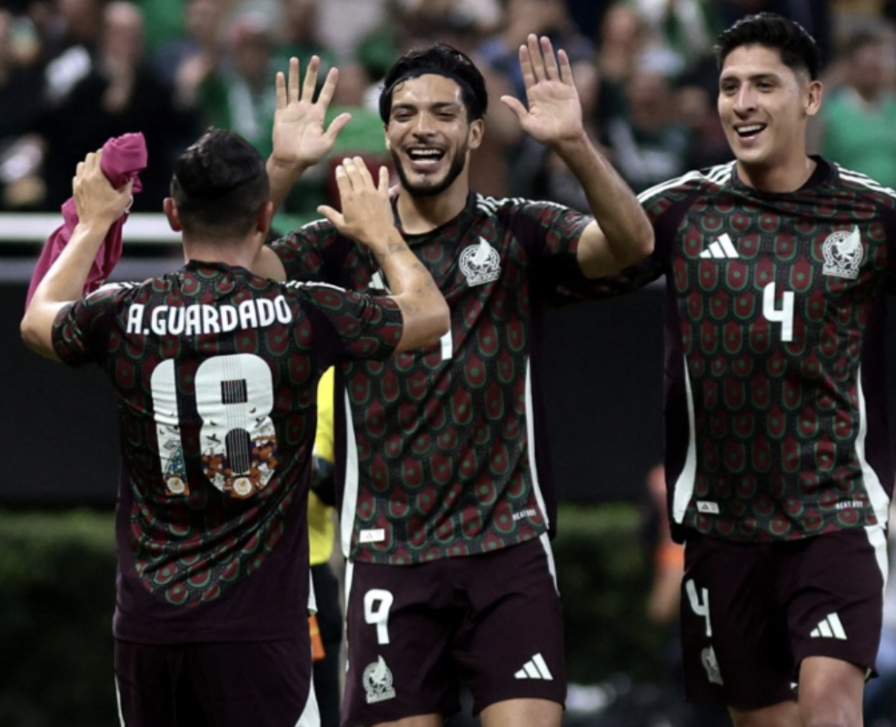 Con goles de Raíl Jiménez y César huerta México gana a E.U.